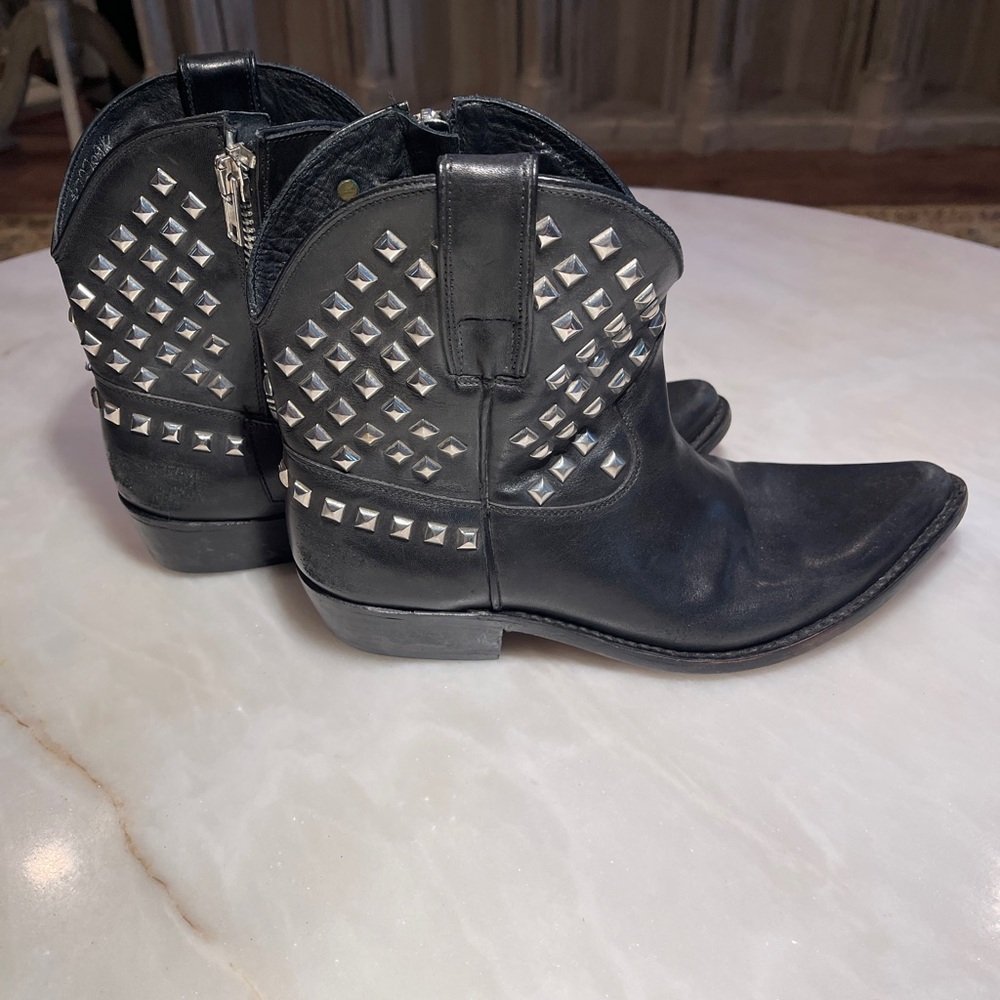 GOLDEN GOOSE STUDDED ANKLE BIKER COWGIRL WESTERN BLACK LEATHER BOOTS SIZE 40
